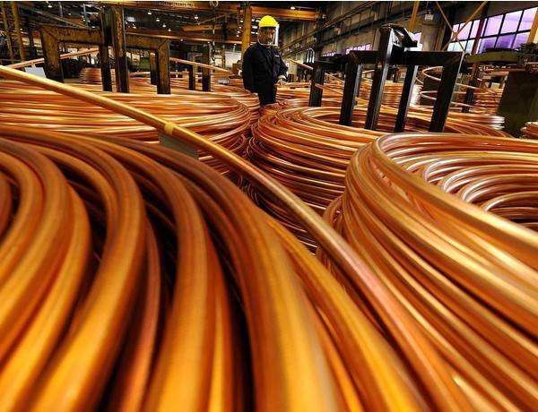 料車(chē)廠家 料車(chē)廠家